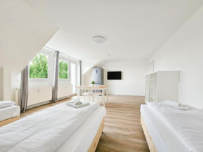 RAJ Living - 3 Zimmer Wohnung mit Balkon - 25 Min zur Messe DUS